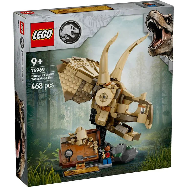 Jurassic World Dinosaur Fossils: Triceratops Skull
