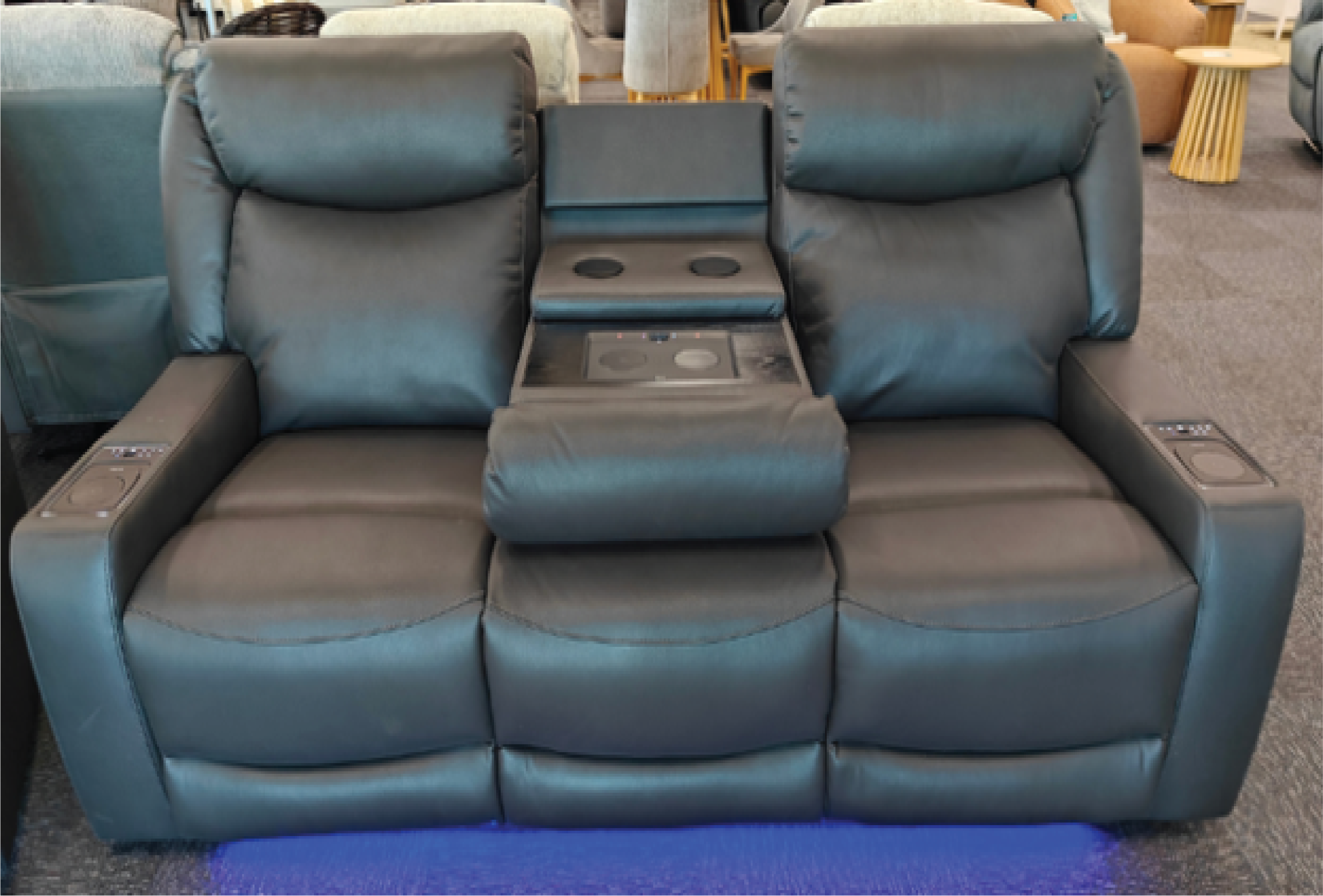 Hero 2 Seater - Tech Meets Comfort